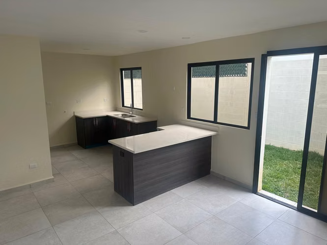 Casa en Venta en Zaragoza - Residencial Las Pergolas