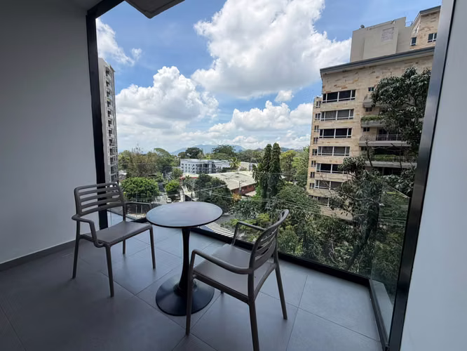 APARTAMENTO EN ALQUILER EN SAN BENITO | TORRE NEST AMUEBLADO - Imagen 4