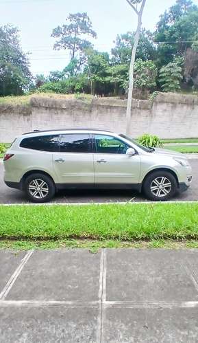 Chevrolet Traverse 2017, Awd, Detalles de Caja, Golpea al ponerte retroceso. - Imagen 4