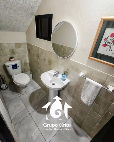 SE ALQUILA CASA COMPLETAMENTE AMUEBLADA - SANTA ELENA