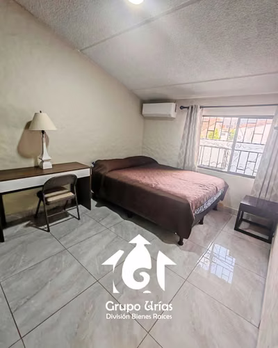 SE ALQUILA CASA COMPLETAMENTE AMUEBLADA - SANTA ELENA