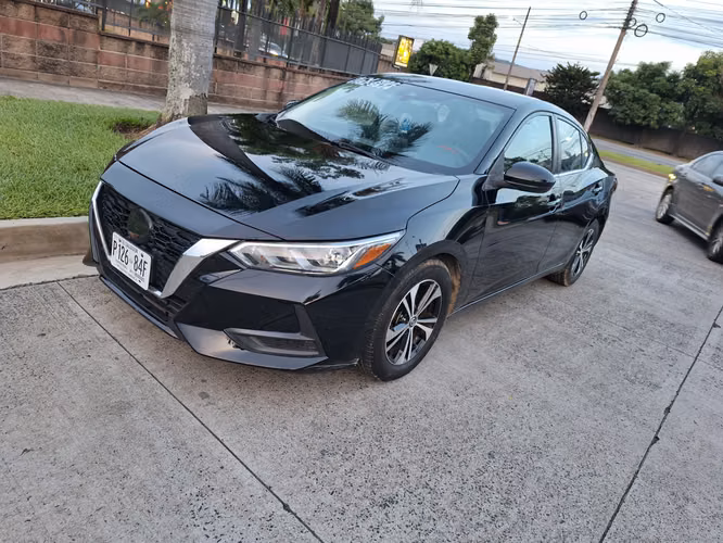 Nissan sentra 2022 - Imagen 2