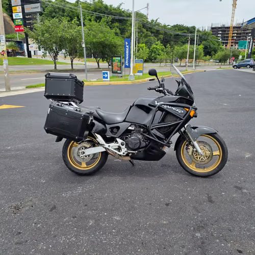 Honda Varadero XL 2003 motor 1000