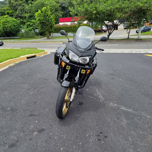 Honda Varadero XL 2003 motor 1000