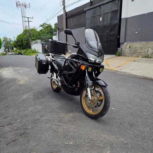 Honda Varadero XL 2003 motor 1000