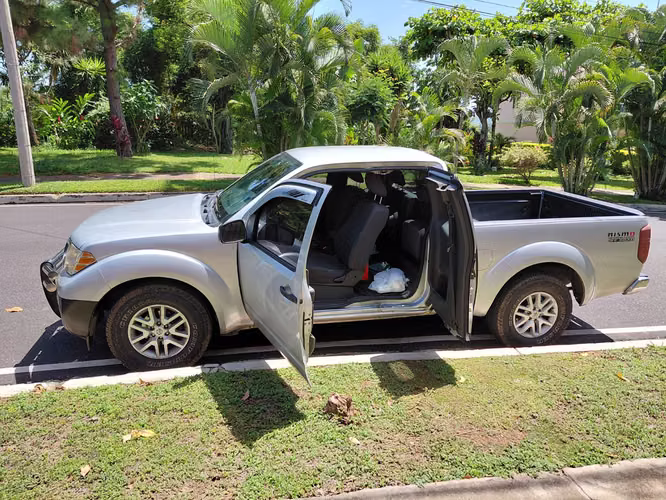 Vendo nissan frontier año 2016