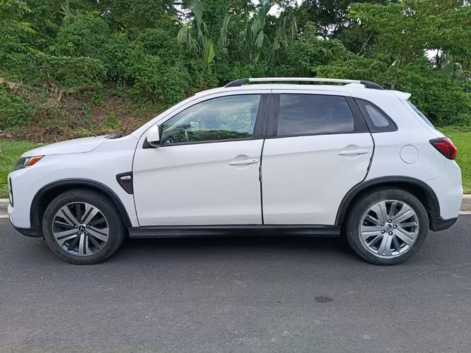 Vendo Mitsubishi outlander sport 2024