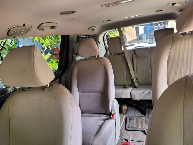VENDO KIA SEDONA LX 2016