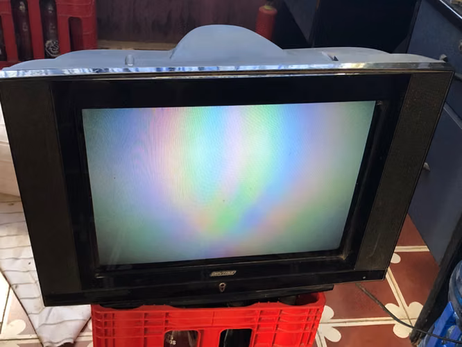 Vendo televisor para reparación o para repuesto