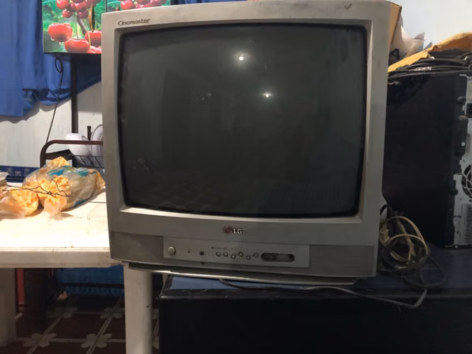 Vendo televisor para reparación o para repuesto