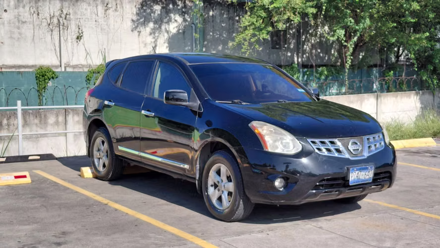Nissan Rogue Especial edition 2013 - Imagen 7