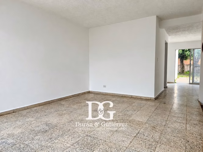 ALQUILO CASA EN LA SAN LUIS (NO PRIVADO) - Imagen 8