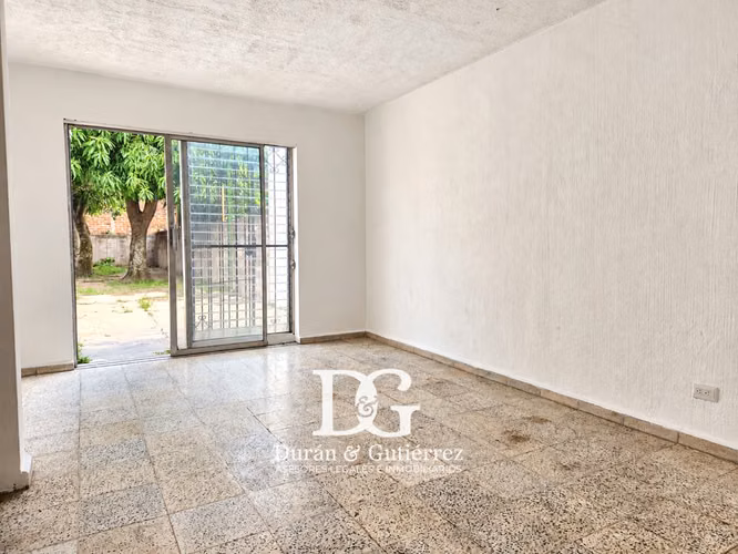 ALQUILO CASA EN LA SAN LUIS (NO PRIVADO) - Imagen 9