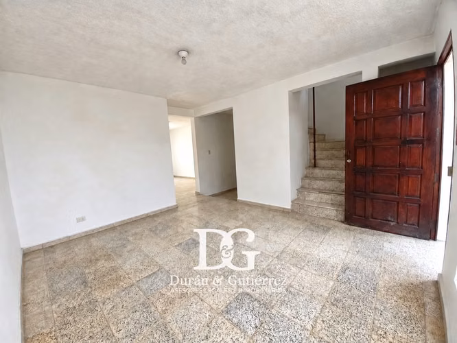 ALQUILO CASA EN LA SAN LUIS (NO PRIVADO) - Imagen 4