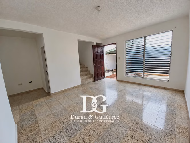 ALQUILO CASA EN LA SAN LUIS (NO PRIVADO) - Imagen 3