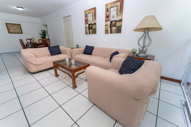 Apartamento en Alquiler en San Benito Flats Colonia San Benito ID 4465 - Imagen 2
