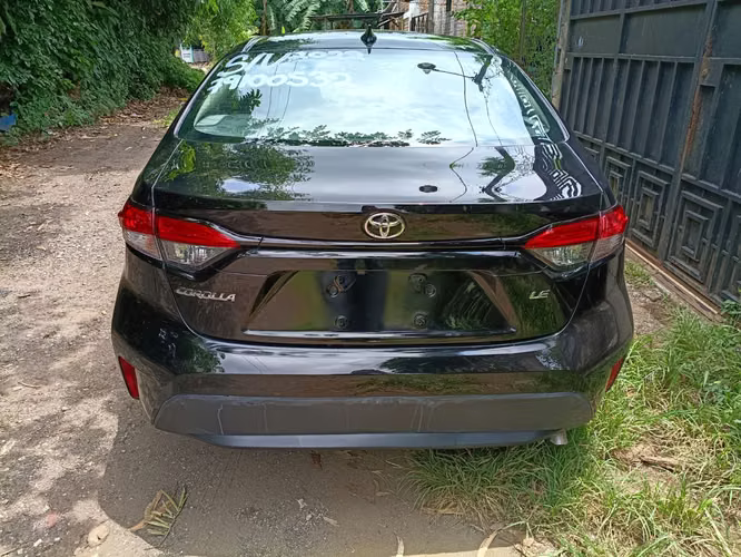 Vendo Toyota Corolla LE 2022