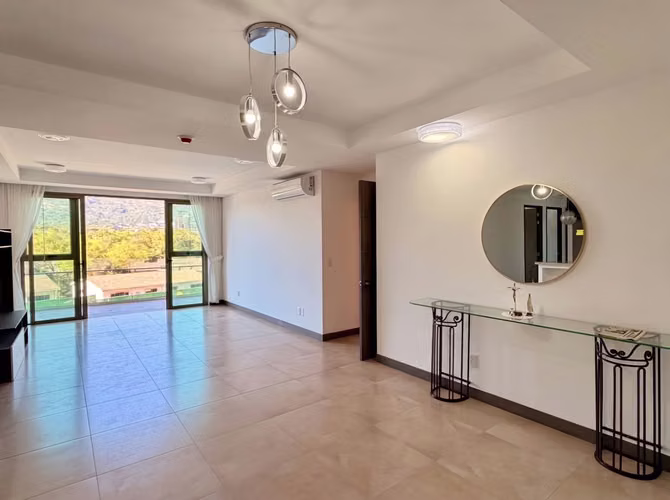 A estrenar en Alquiler Apto. 4 hab| 159 m2 | Vista Volcán | $2610. - Imagen 2