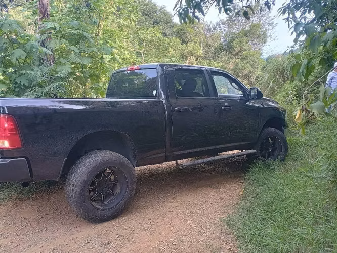 Doble cabina PICKUP DODGE RAM 1500, 2019 4x4,Motor HEMI 5.7 V8 ECO - Imagen 6