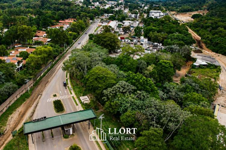 Terreno en VENTA contiguo a Briko, ideal para desarollo habitacional o comercial - Imagen 4