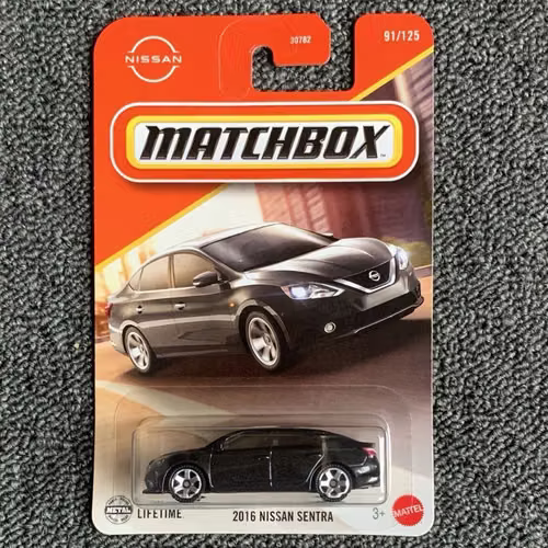 2016 Nissan Sentra Matchbox. - Imagen 1