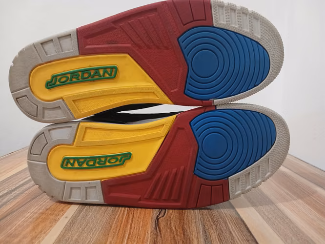 Jordan Spizike Low Talla 10.5/28.5 CM NUEVOS - Imagen 4