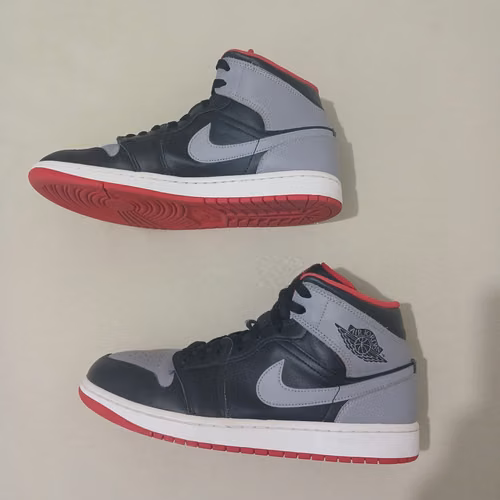 Jordan Air Jordan 1 Mid Talla 10/28 CM NUEVOS