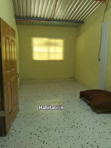 Casa en venta en Los Naranjos, Sonsonate.
