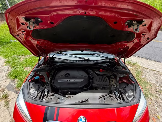 BMW 118i año 2021 de agencia 