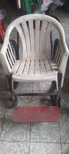 Vendo silla de ruedas 