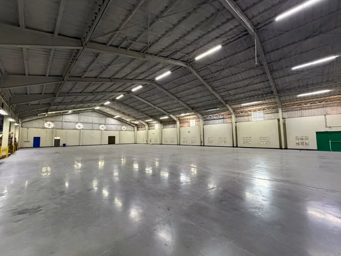 Bodega Industrial en Alquiler/Warehouse for lease