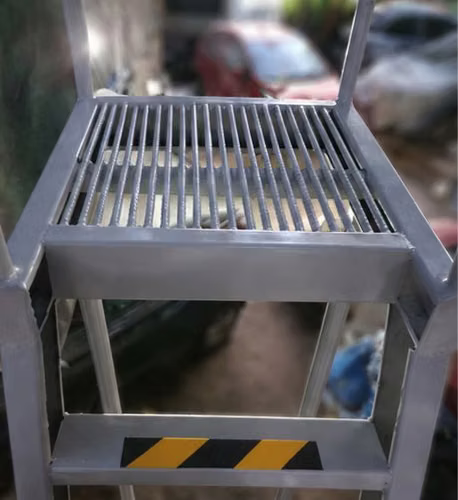 Escalera de plataforma  - Imagen 3