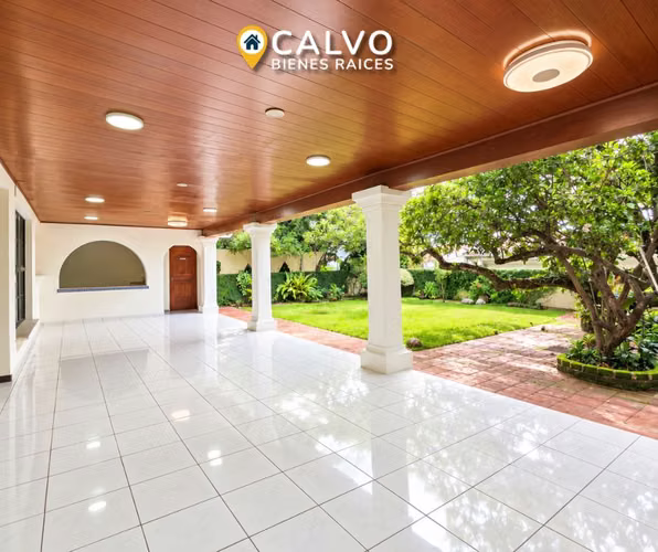 Casa en venta en Cumbres de la Esmeralda | Antiguo Cuscatlán  - Imagen 8