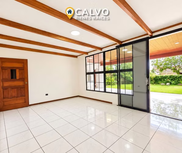 Casa en venta en Cumbres de la Esmeralda | Antiguo Cuscatlán  - Imagen 3