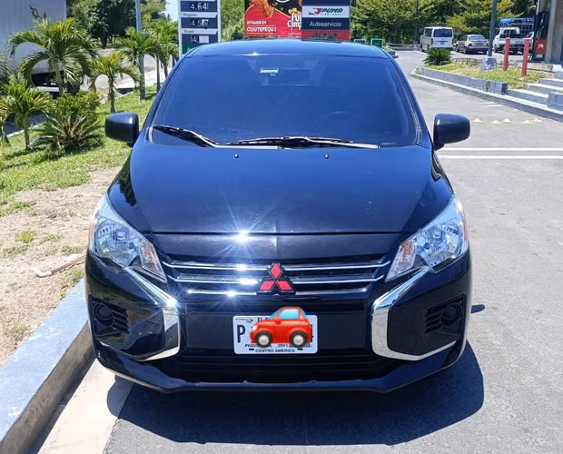 Mitsubishi Mirage 2024 - Imagen 1