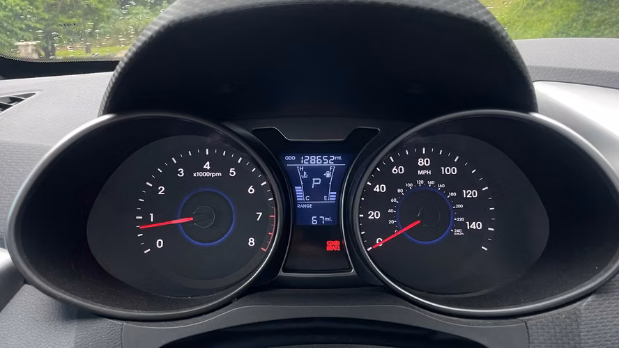 Hyundai Veloster 2016 1.6L - Imagen 9