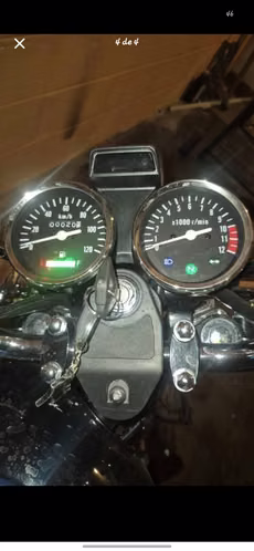 Moto Kewway Kc 150 CC nueva ya con placas y traspaso directo sin probelmas nueva no se usó,  precio negociable  - Imagen 2