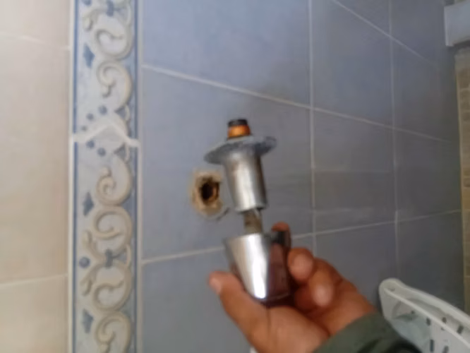 Fontaneria y Plomeria instalación y Reparación 