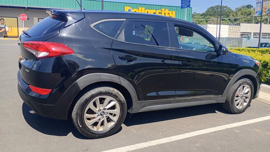 2018 Hyundai Tucson - Imagen 2