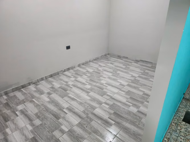 SV CASA EN APOPA URB. VALLE DEL SOL - Imagen 8