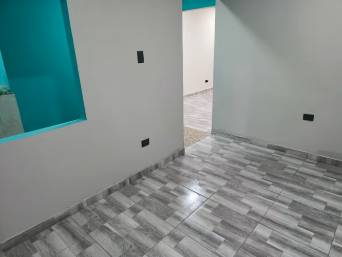 SV CASA EN APOPA URB. VALLE DEL SOL - Imagen 3