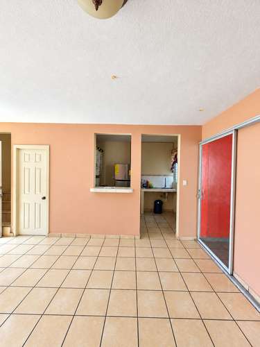 CASA EN VENTA EN RESIDENCIAL PRIVADA VILLA AMAPOLAS, LOURDES - Imagen 5