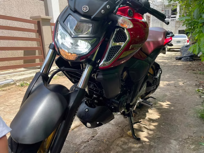 La moto está en perfectisimas condiciones no tiene absolutamente ningún detalles todo funcionando a la perfección 