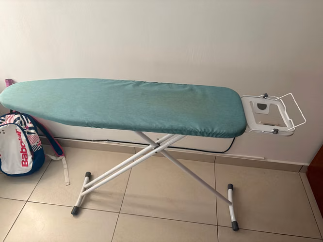 Planchador en buen estado  - Imagen 2