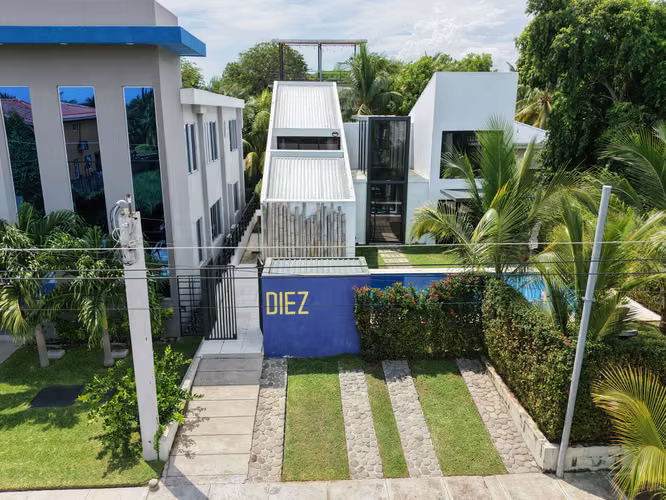 Se Vende Casa Moderna en Isla San Blas, Surf City  - Imagen 2