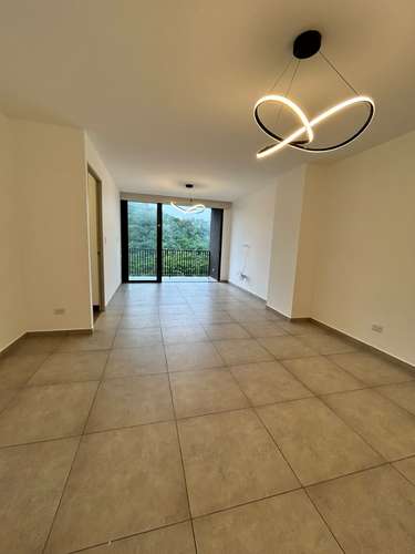 Apartamento vacío en ALQUILER en Torre Artea II  Nuevo Cuscatlán - Imagen 2