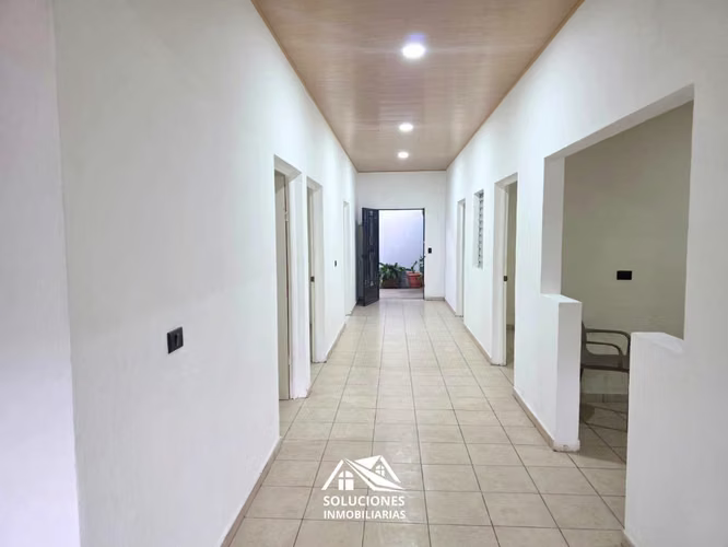 SE VENDE CASA REMODELADA | UBICADA EN ATIQUIZAYA, AHUACHAPÁN - Imagen 2