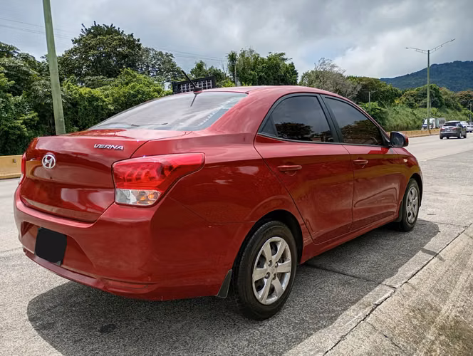 Hyundai Venus 2022 de agencia 