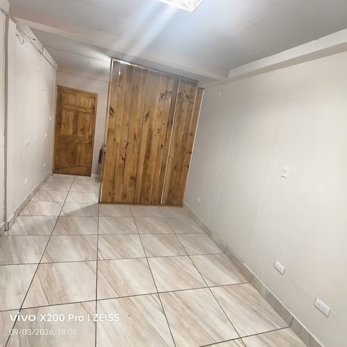 APARTAMENTO REMODELADO Alquiler 1 cuarto 1 baño sala comedor cocina y lavanderia - Imagen 7