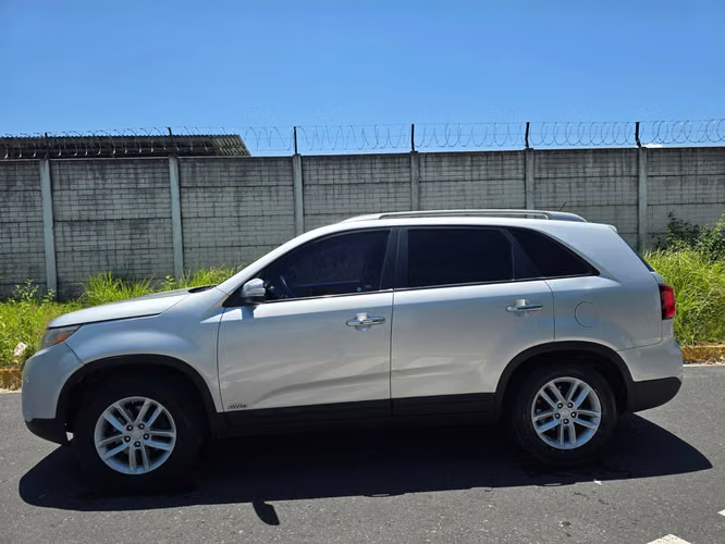 CHULA KIA SORENTO 2014 AUTOMÁTICA  - Imagen 1